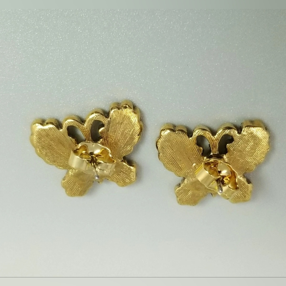 #102 Vintage Avon Brilliant Butterfly Gold Tone Rhinestone Stud Earrings - Picture 5 of 5